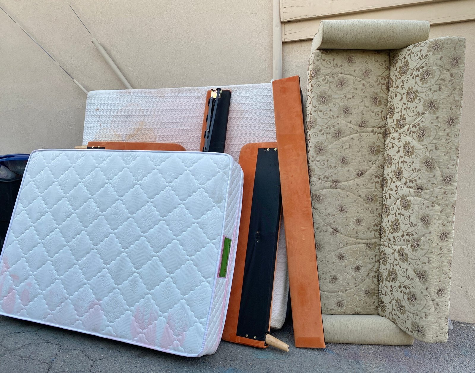 House clearance of unwanted furniture and household items